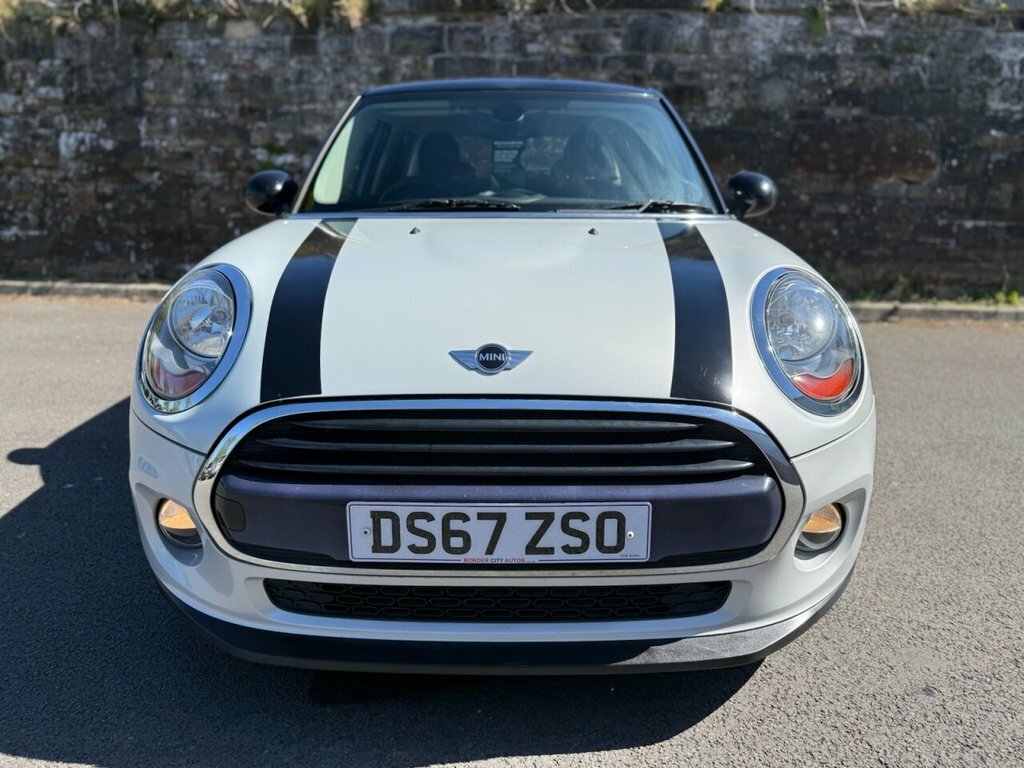 Mini Hatch 1.5L Cooper D DS67ZSO Silver #2
