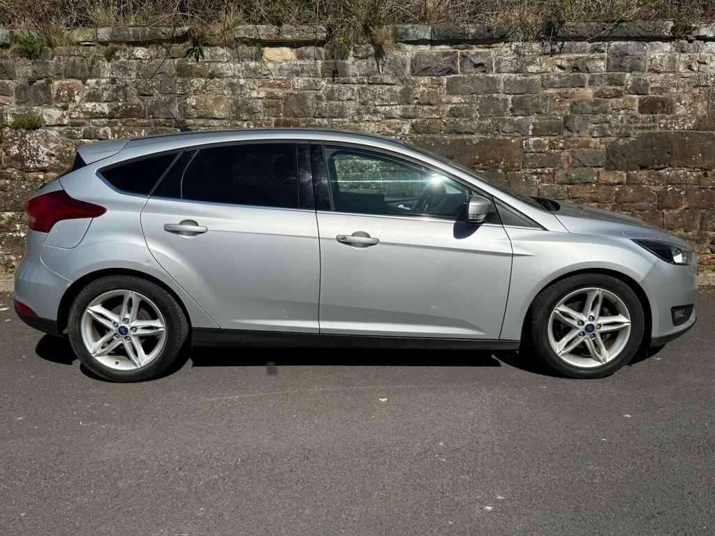 Ford Focus 1L Zetec FJ66XGK Silver #5