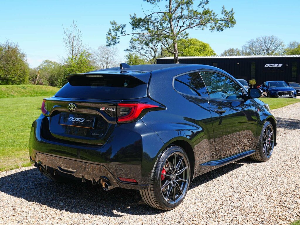 Toyota Yaris 1.6T Gr Circuit Hatchback Awd Eu NM21OCL Black #4