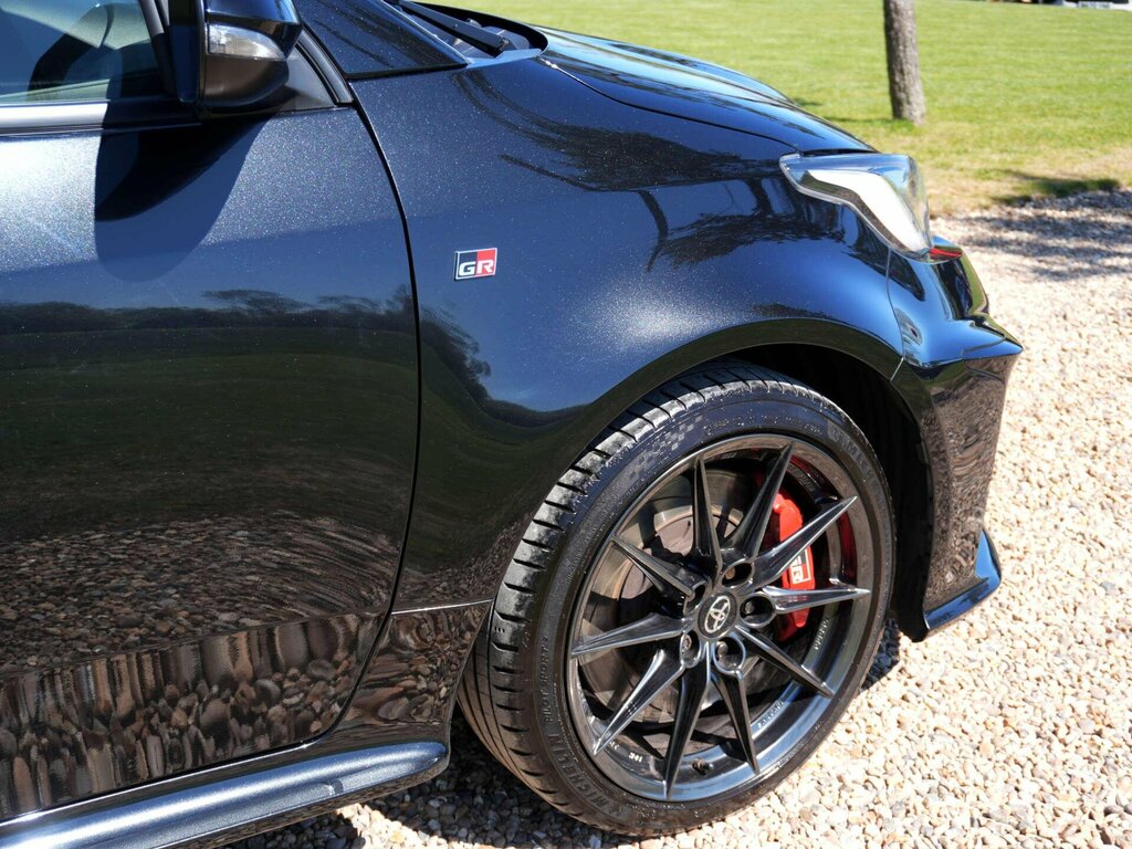 Toyota Yaris 1.6T Gr Circuit Hatchback Awd Eu NM21OCL Black #6