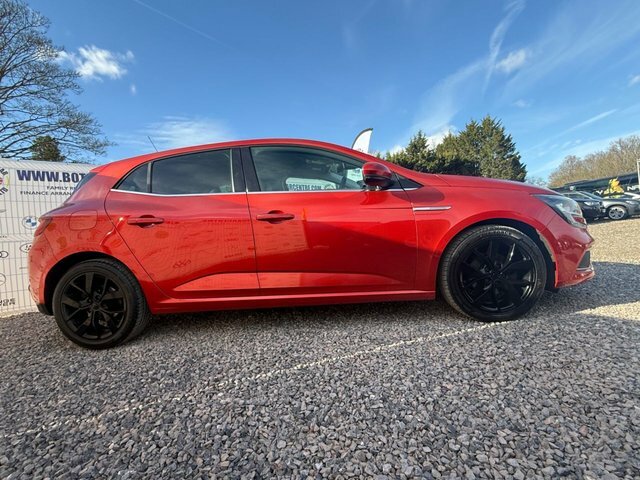 Renault Megane 1.5 Dci Dynamique S Nav Hatchback Manua CF16HYL Red #4
