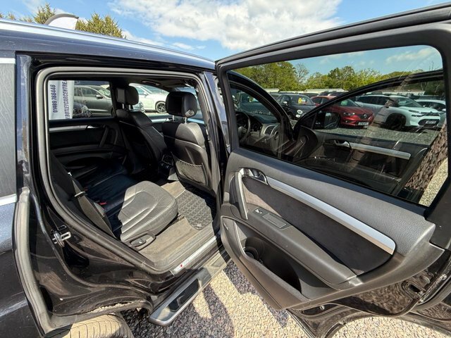 Audi Q7 Blue #26