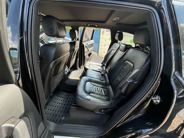 Audi Q7 Blue #33