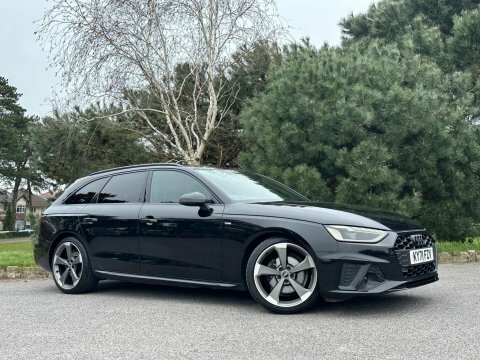 Audi A4 2021 71 2.0