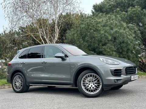 Porsche Cayenne 2015 65 3.0
