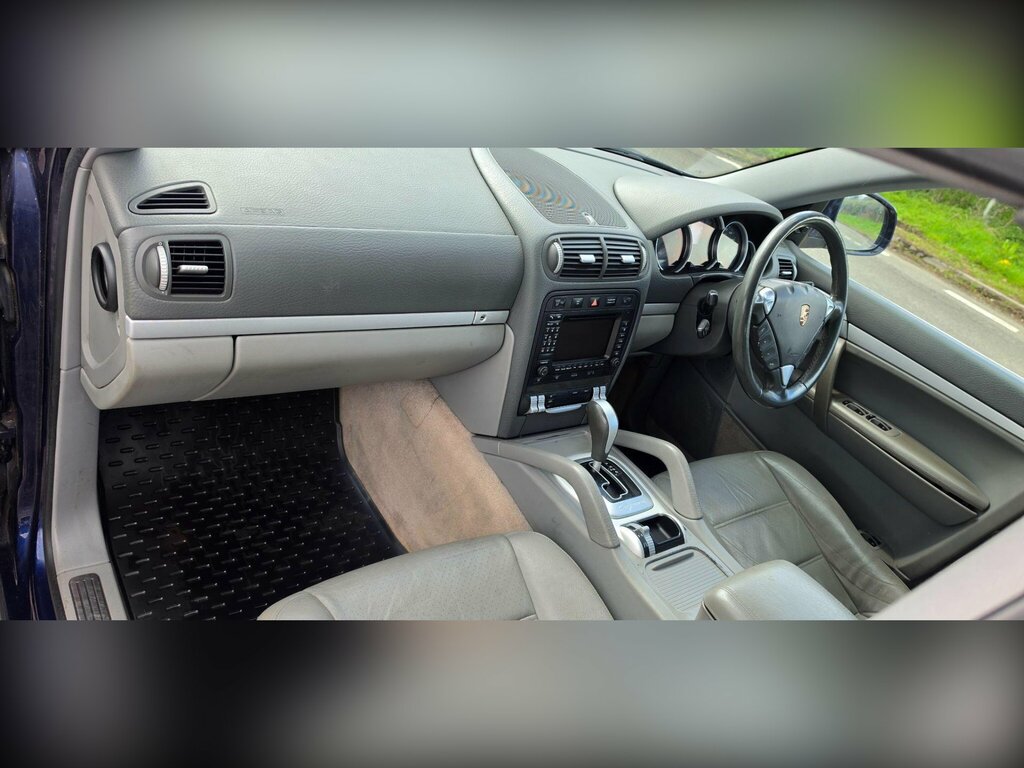 Porsche Cayenne 4.5 S Tiptronic S Awd Black #14