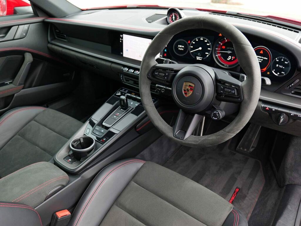 Porsche 911 Carrera 4 Gts Pdk Semi DA72RHE Red #4