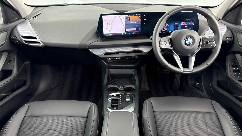 BMW 1 Series Sports YK25CDM Purple #4