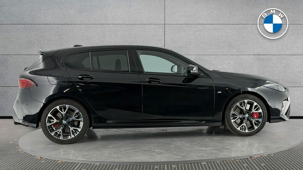 BMW 1 Series Sports YH25EDR Blue #3