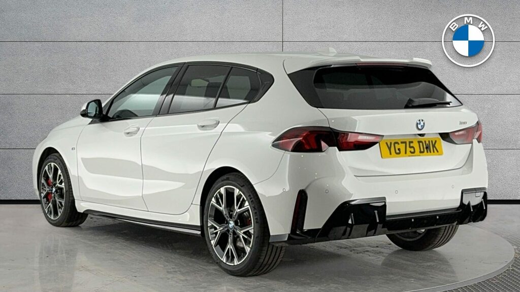 BMW 1 Series Sports YG75DWK White #2