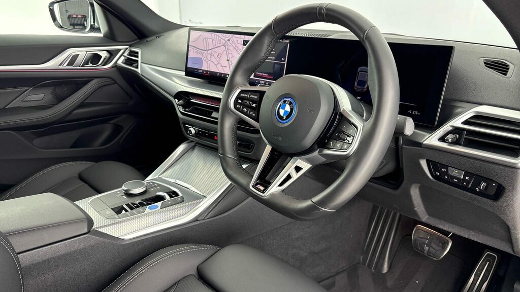 BMW i4 Coupe YC25LWV Blue #6