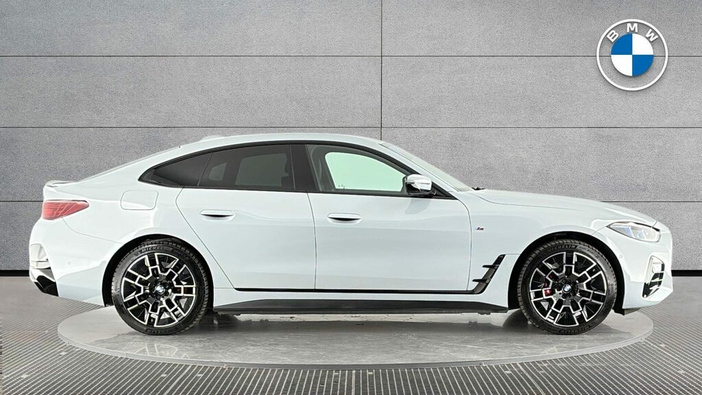 BMW i4 Coupe YC25LWV Blue #3