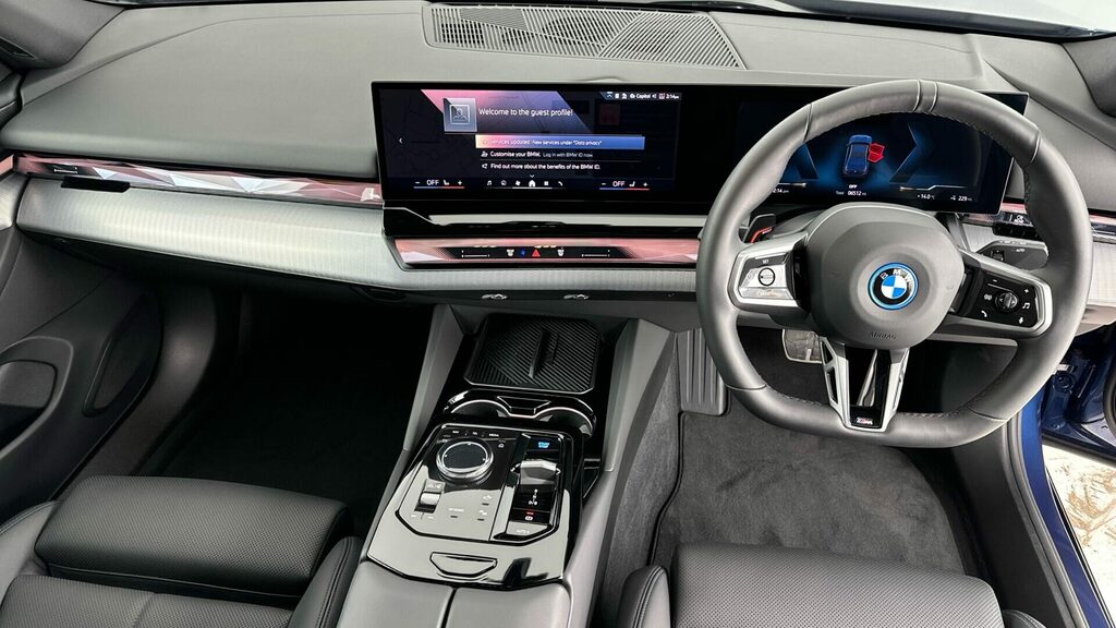 BMW i5 Saloon PK75RYD Blue #4
