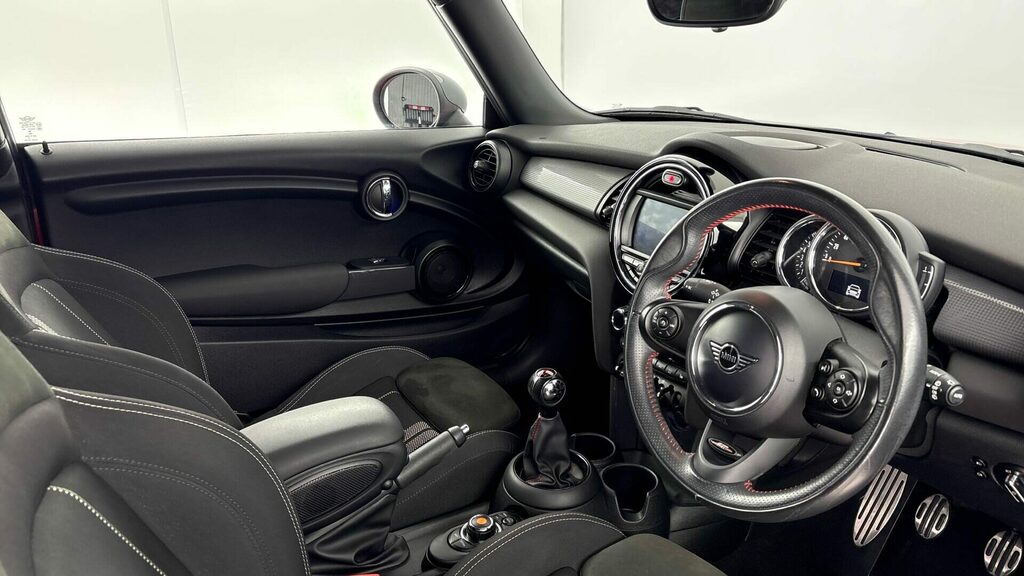 Mini Hatch Hatchback PJ19XRZ Red #6