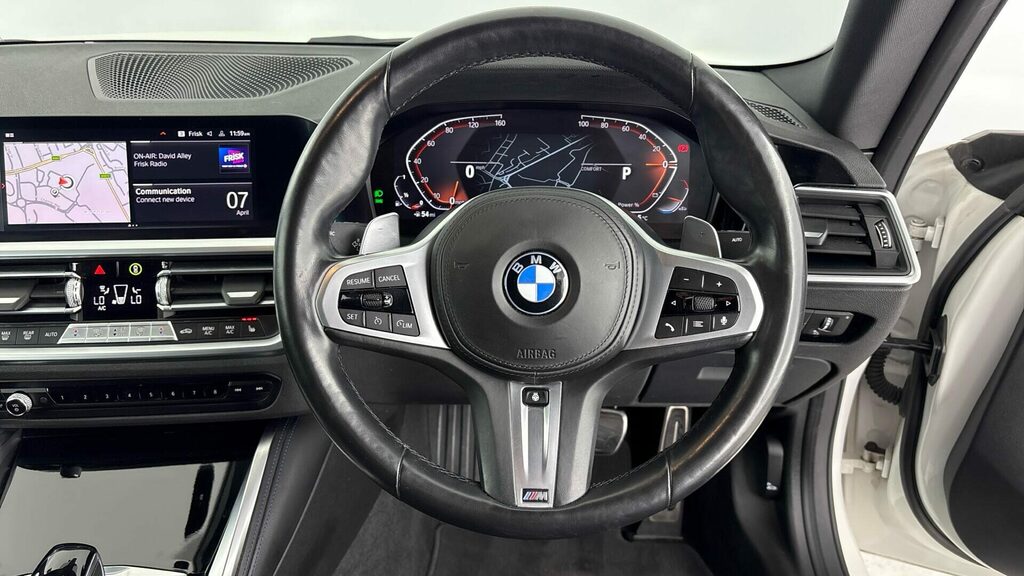 BMW 2 Series Coupe YF22VTW White #5