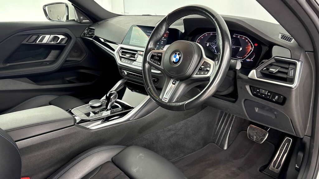 BMW 2 Series Coupe YF22VTW White #6