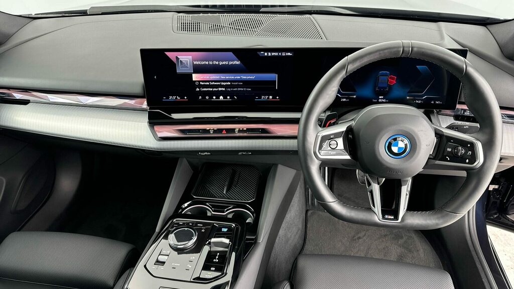 BMW i5 Saloon PK75VMV Black #4