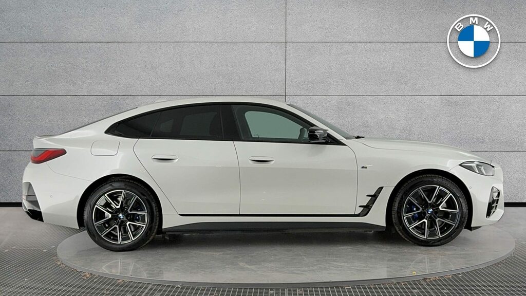 BMW i4 Coupe YG75JXP White #3