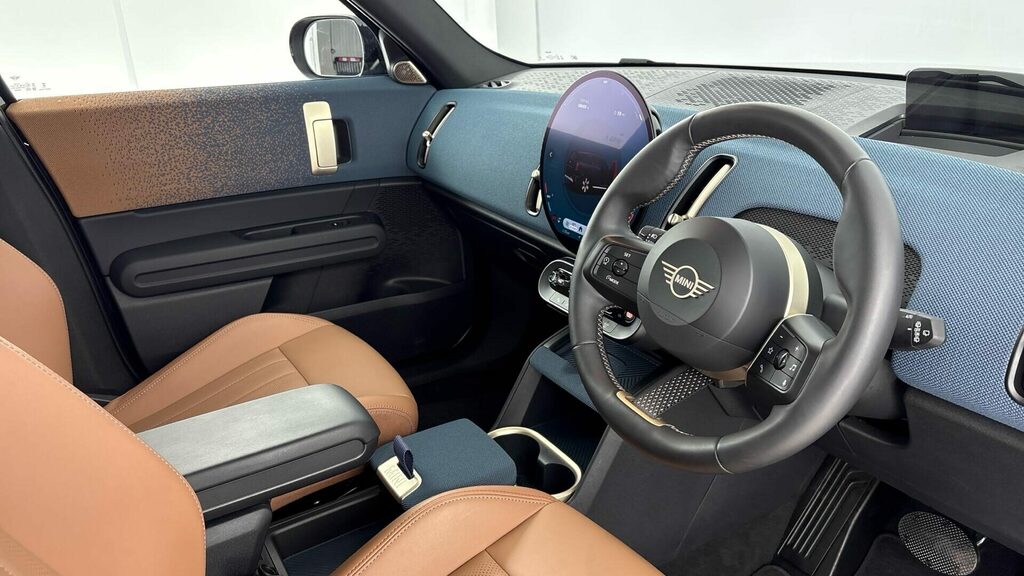 Mini Countryman Petrol YC24CKF Black #6