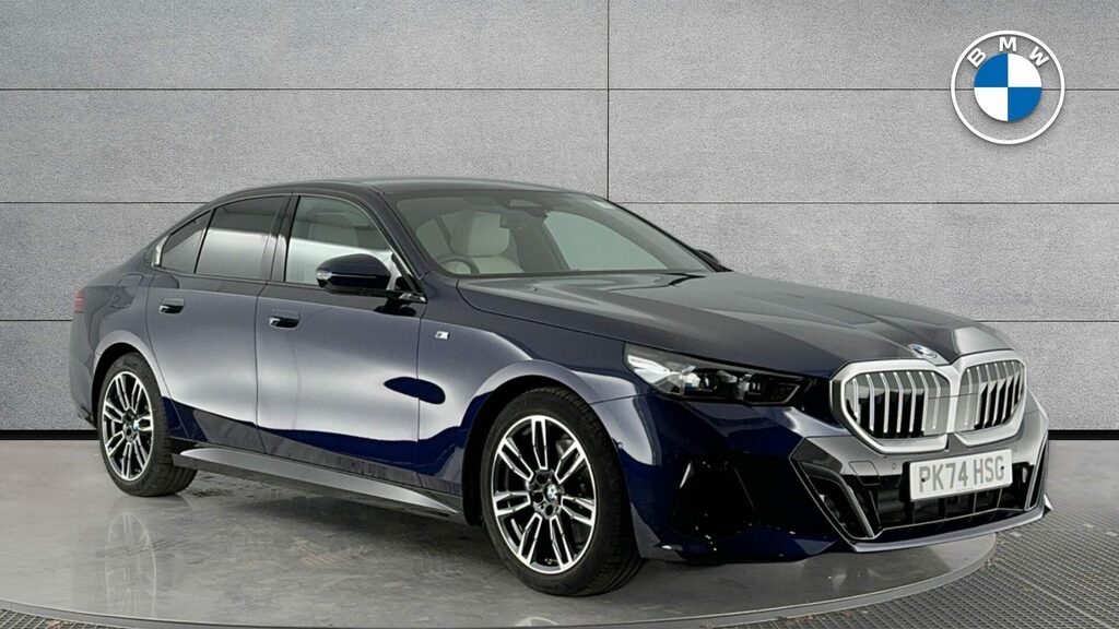 BMW 5 Series Saloon Blue