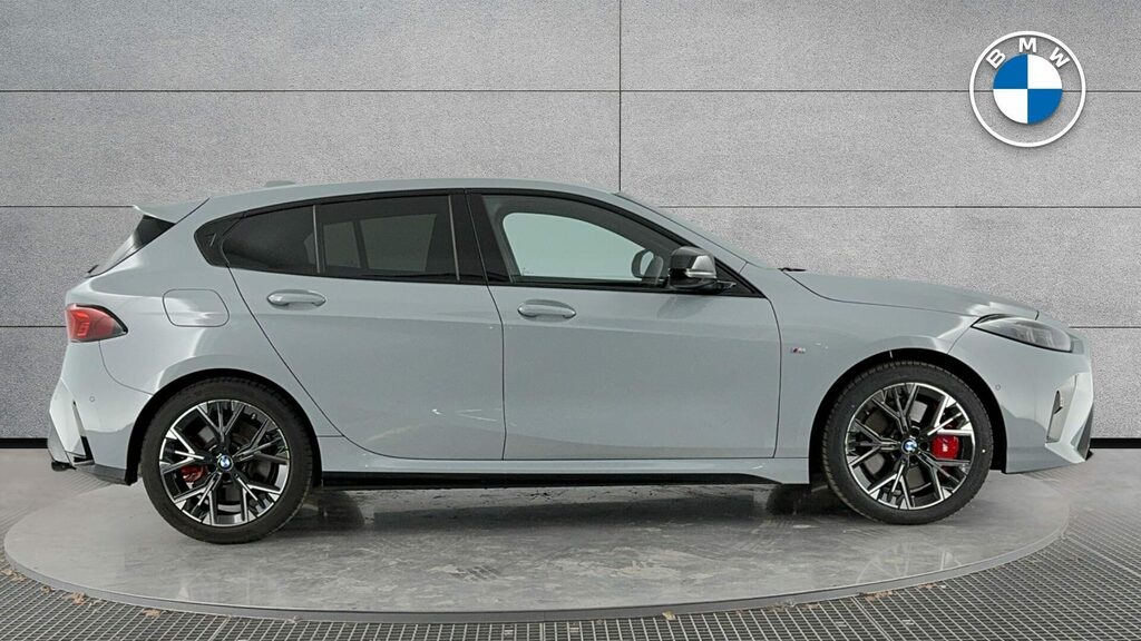 BMW 1 Series Sports YC25ODV Grey #3