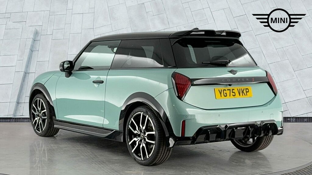 Mini Hatch Hatchback YG75VKP Green #2