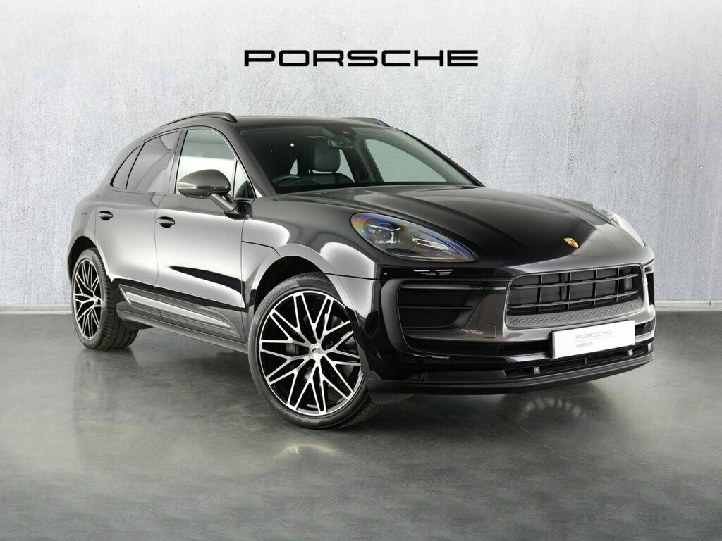 Porsche Macan Petrol PL73GYJ Black