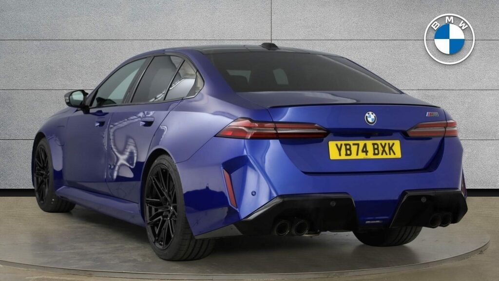 BMW M5 Saloon YB74BXK Blue #2