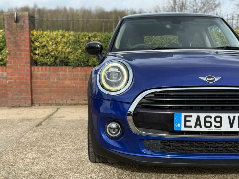 Mini Hatch 2019 19 1.5 EA69VWY Blue #2