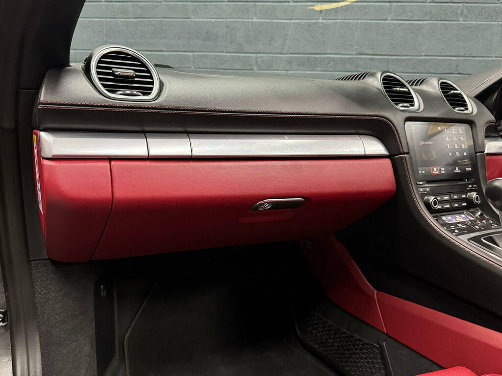 Porsche 718 Cayman Grey #35