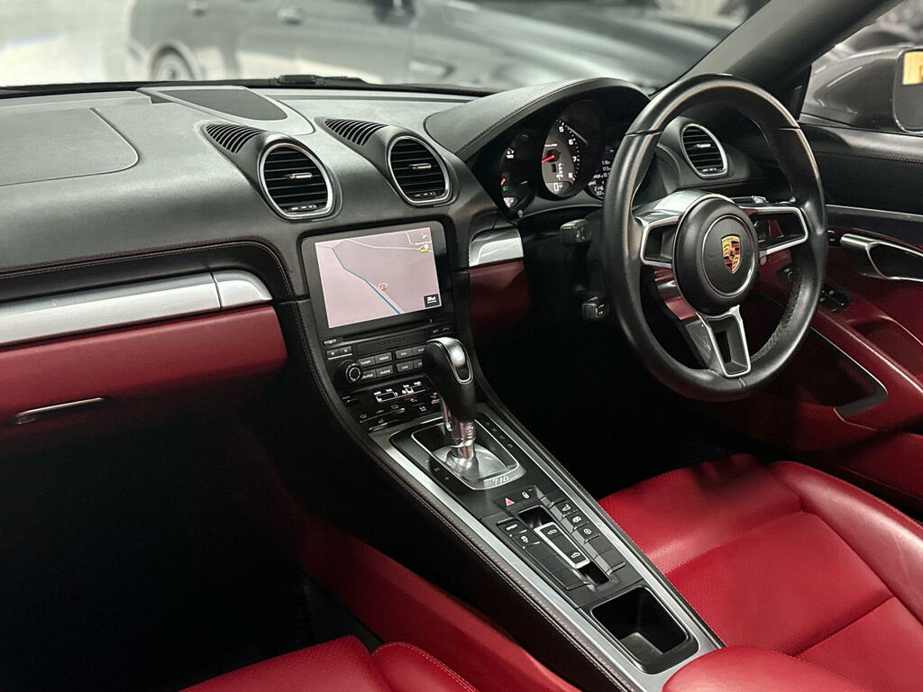 Porsche 718 Cayman Grey #66