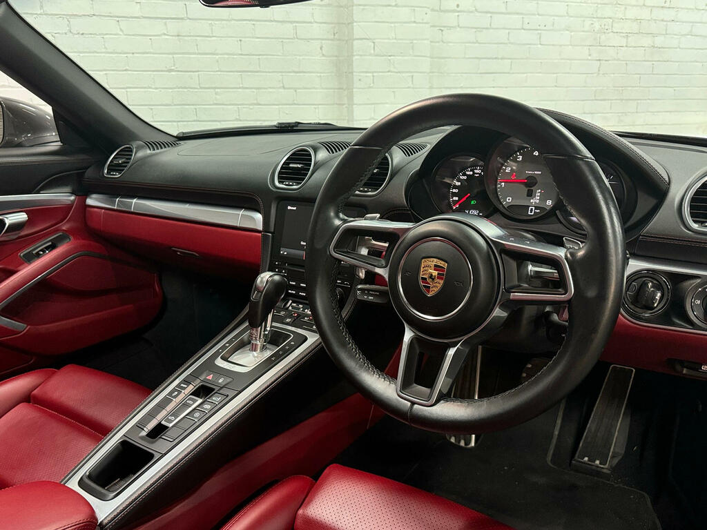 Porsche 718 Cayman Grey #55