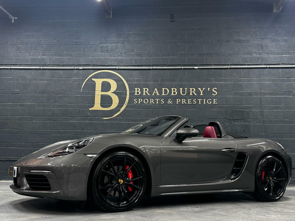 Porsche 718 Cayman Grey #11