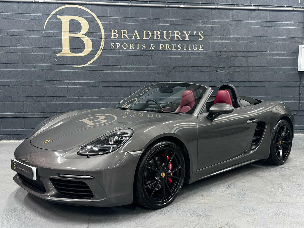 Porsche 718 Cayman Grey #19