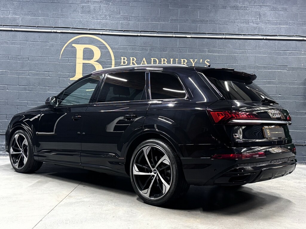 Audi Q7 Suv 3.0 Tfsi V6 55 Black Edition 202121 MJ21UHN Black #4