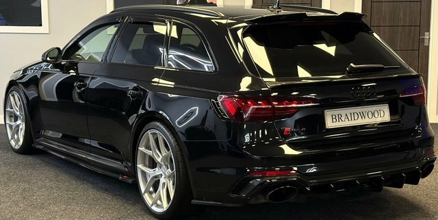 Audi RS4 Avant Rs 4 Carbon Black Tfsi Quattro Black #5