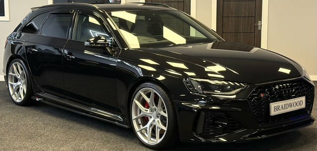 Audi RS4 Avant Rs 4 Carbon Black Tfsi Quattro Black #3