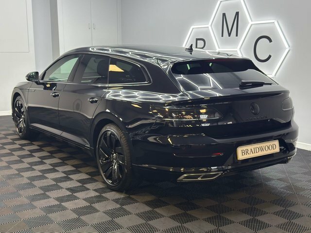 Volkswagen Arteon Estate RJ72TXW Black #2