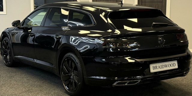 Volkswagen Arteon Estate RJ72TXW Black #4