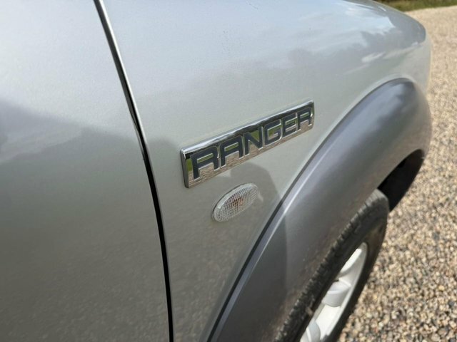 Ford Ranger 2.5 Tdci Xlt Thunder 2009 Silver #32