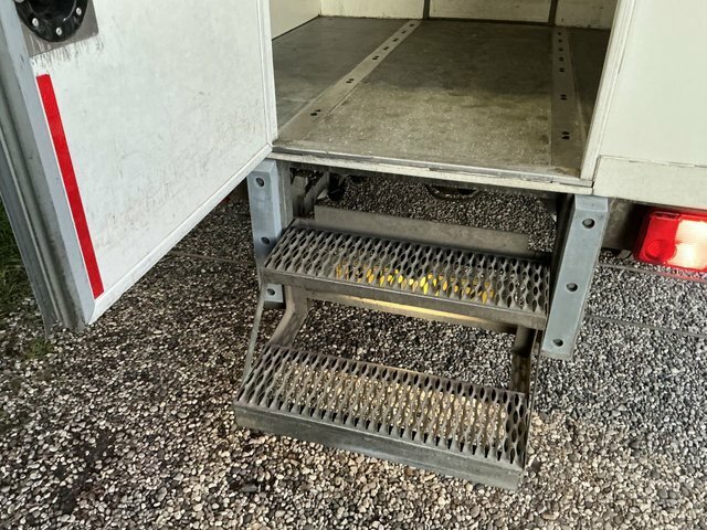 Mercedes-Benz Sprinter 315 Cdi Progressive Temperature PJ70MHF White #5
