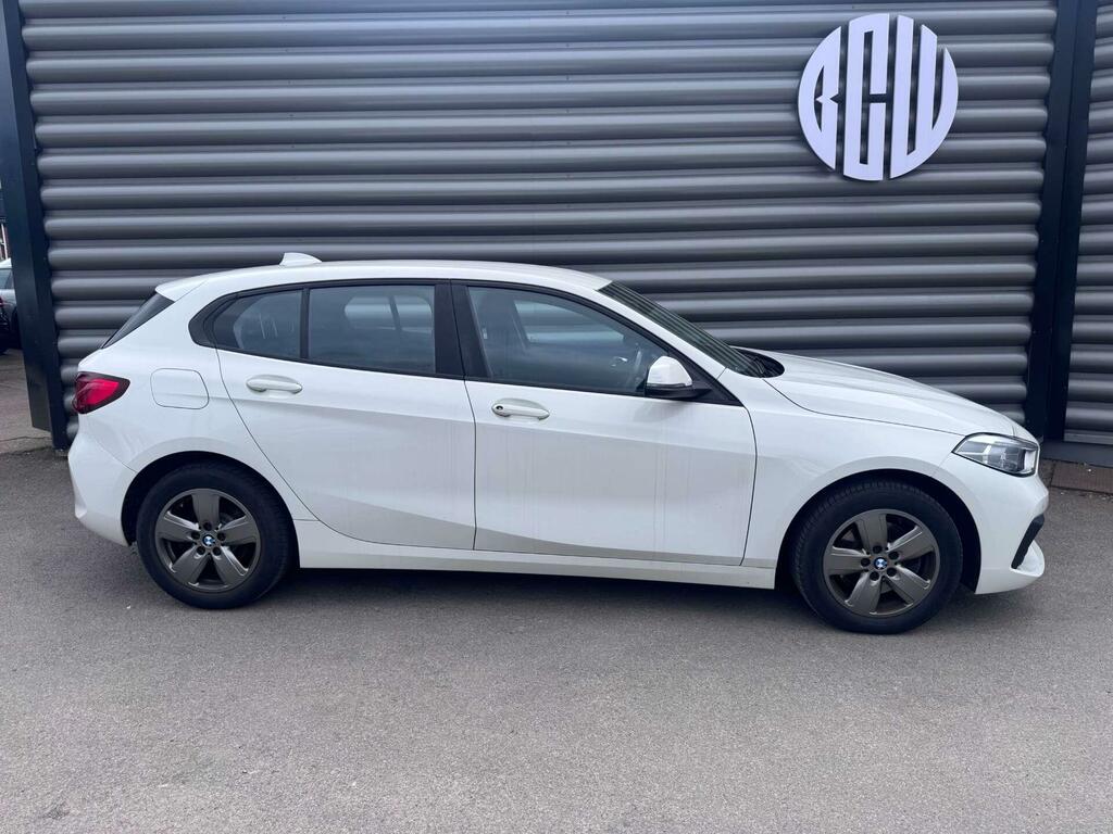 BMW 1 Series 1.5 116D Se Lcp Dct Euro 6 Ss HT21YRN White #2