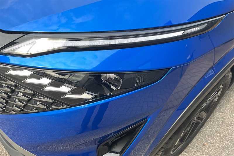 Nissan Qashqai 1.3 Dig-t Mh 158 N-connecta Xtronic Blue #2