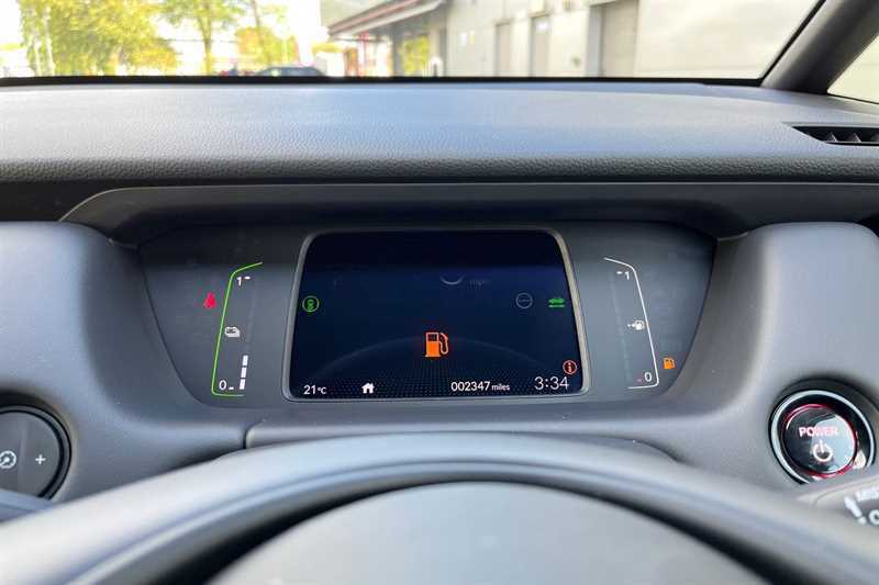 Honda Jazz 1.5 I-mmd Hybrid Sr Ecvt Black #2