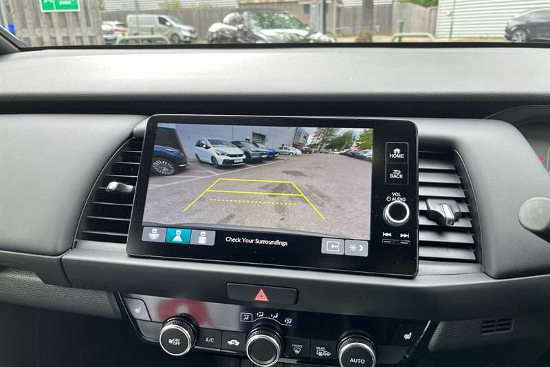 Honda Jazz 1.5 I-mmd Hybrid Crosstar Advance Ecvt YN75TJX Black #6