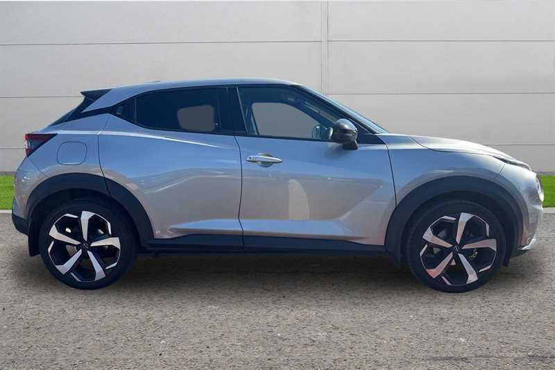 Nissan Juke 1.0 Dig-t 114 Tekna BT72TZL Silver #4