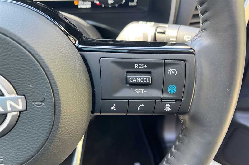Nissan Qashqai 1.5 E-power N-connecta BK75KKE Black #6