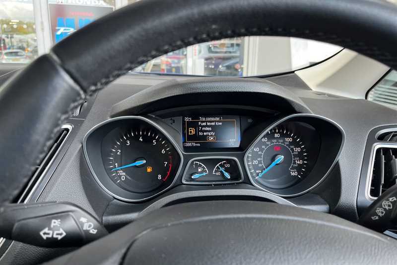 Ford C-Max 1.0 Ecoboost 125 Titanium CY18AVK Blue #2