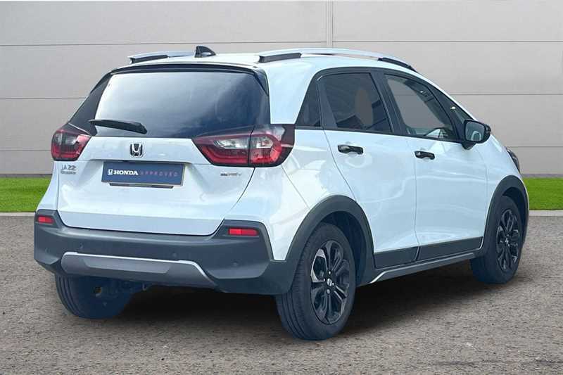 Honda Jazz 1.5 I-mmd Hybrid Crosstar Advance Ecvt LJ75VJC White #3