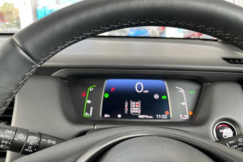 Honda Jazz 1.5 I-mmd Hybrid Crosstar Advance Ecvt LJ75TYT White #2